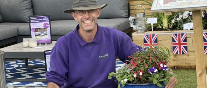 Featured image for 'Five Reasons to Buy from the Plant Experts'